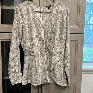 Ann Taylor, faux wrap, long sleeve, light blouse, zipper back, snake print